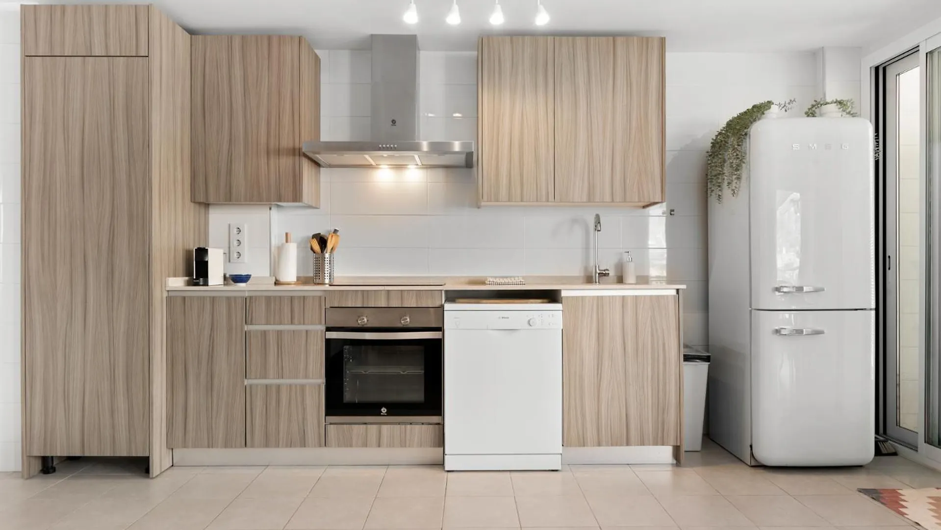 Luxury New Boho Apartment - 埃斯特波纳